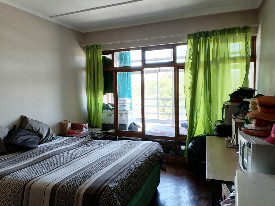 2 Bedroom Property for Sale in Strand Central Western Cape